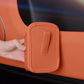 🔥MEER DAN 50.000 VERKOCHT! 🧺  50% KORTING! 🚗Lederen autodeur-bekerhouder – wijde opening, ideaal voor drankjes én je telefoon. Vast kliksysteem, veilig en stevig. Gemaakt van PU-leer: sterk, duurzaam en stijlvol. 🛡️✨