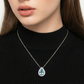 🌊 Fijne collierketting met een aquablauwe druppel, elegant en makkelijk te combineren💙