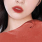 💋 1+1 GRATIS – Matte Lipgloss met Langhoudende Finish | Soepel & Gelijkmatig Aan te Brengen | Mooie Matte Look | Kleuren naar Keuze